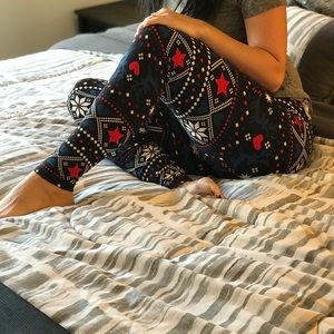 Buttery soft Christmas snowflake Reindeer Leggings
